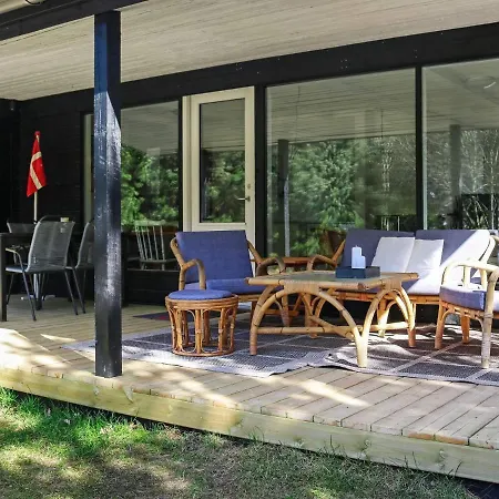 Entising Holiday In Jutland With Terrace Casa vacanze Hadsund